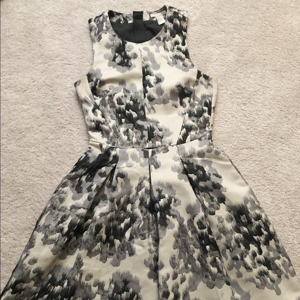 Grey and black dress with pockets